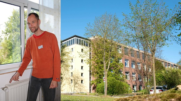 Das Bild zeigt eine Collage von Björn Knemöller vor einer Heizung und geöffnetem Fenster links und dem Klinik-Gebäude in Lengerich rechts.